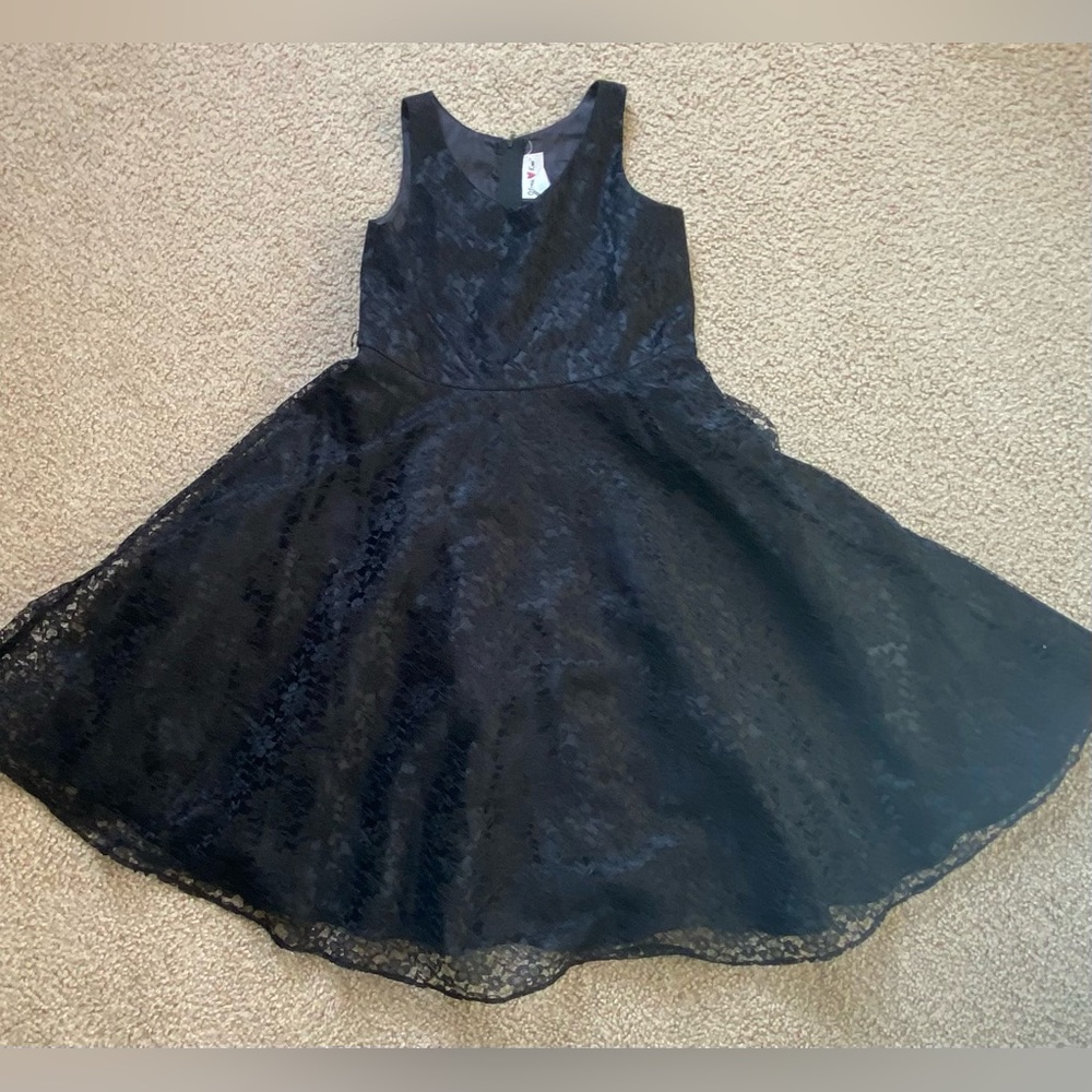 Black girls floral lace pattern